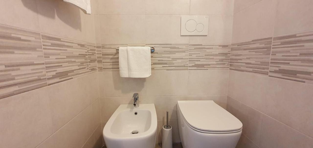 Hotel Sud Est By Fam Rossetti Lavagna Esterno foto