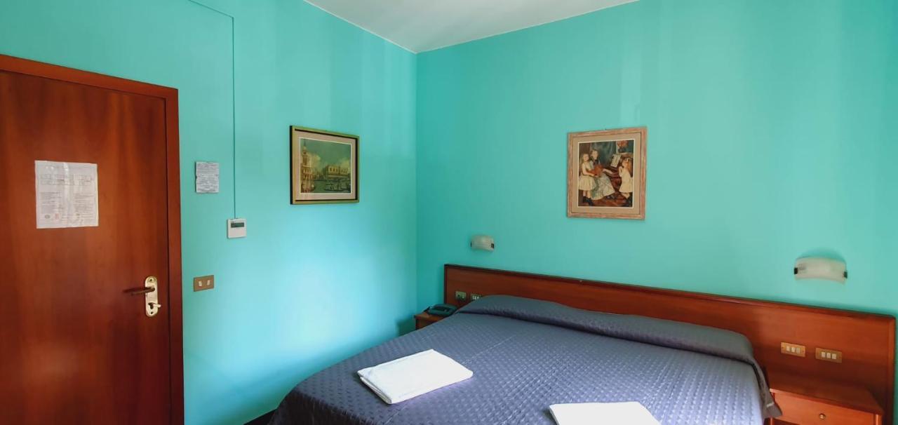 Hotel Sud Est By Fam Rossetti Lavagna Esterno foto
