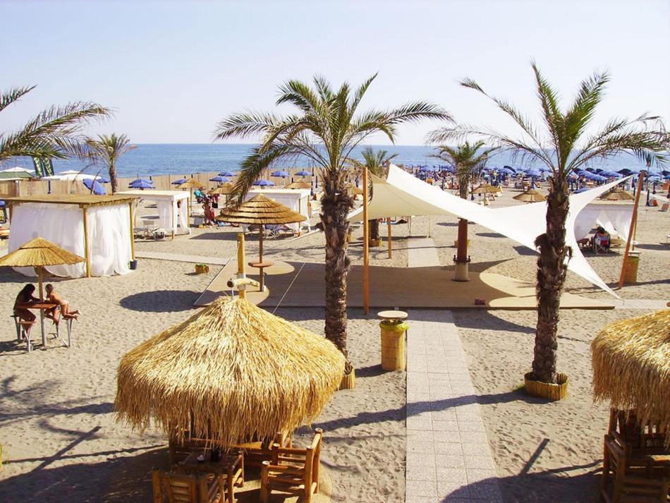 Hotel Sud Est By Fam Rossetti Lavagna Esterno foto