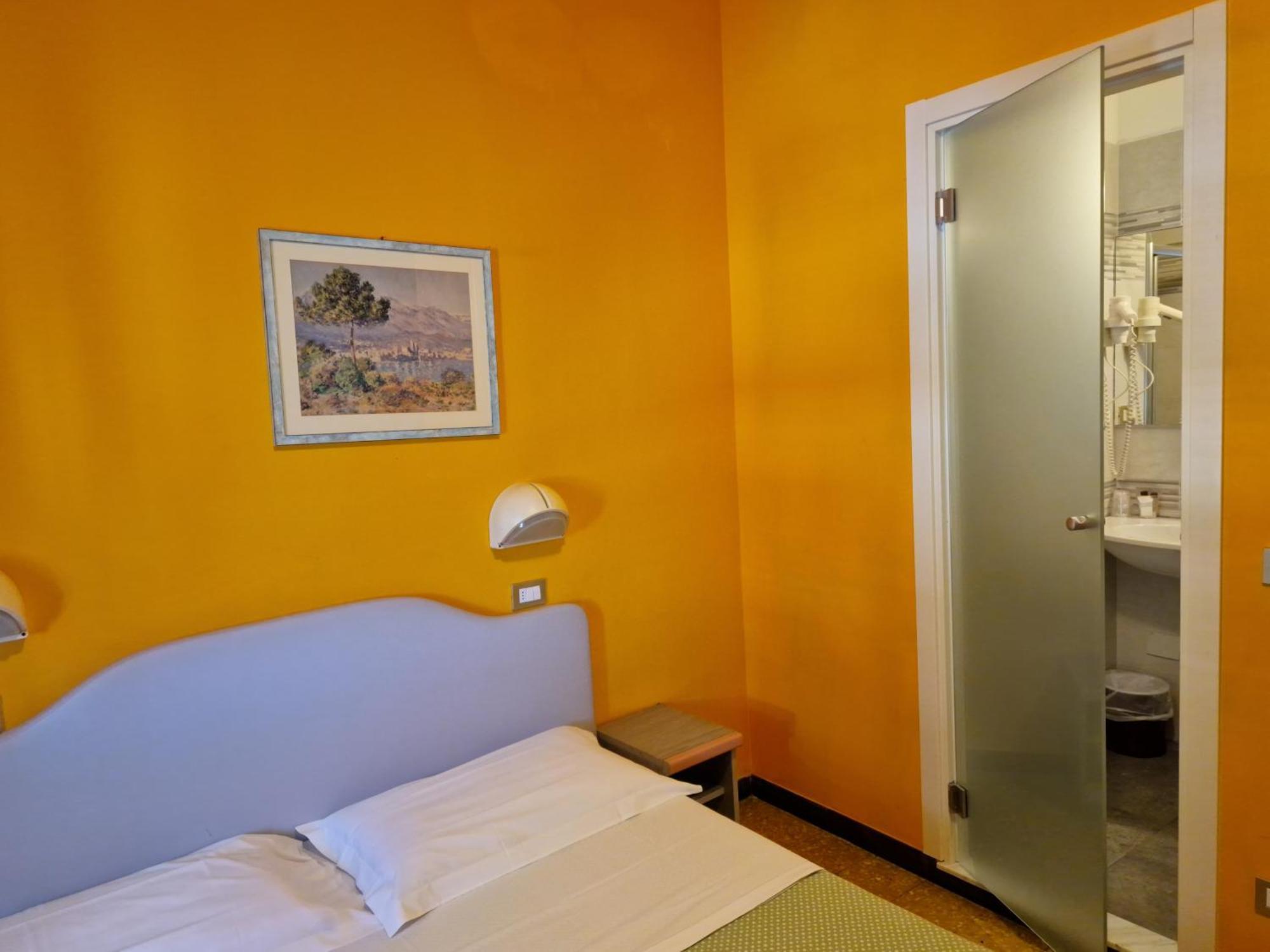 Hotel Sud Est By Fam Rossetti Lavagna Esterno foto