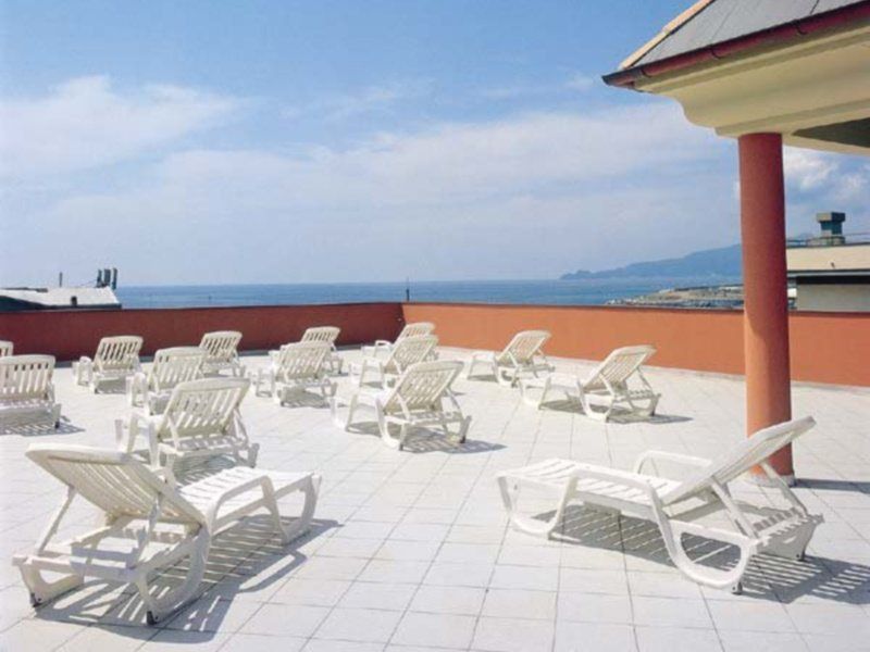 Hotel Sud Est By Fam Rossetti Lavagna Esterno foto